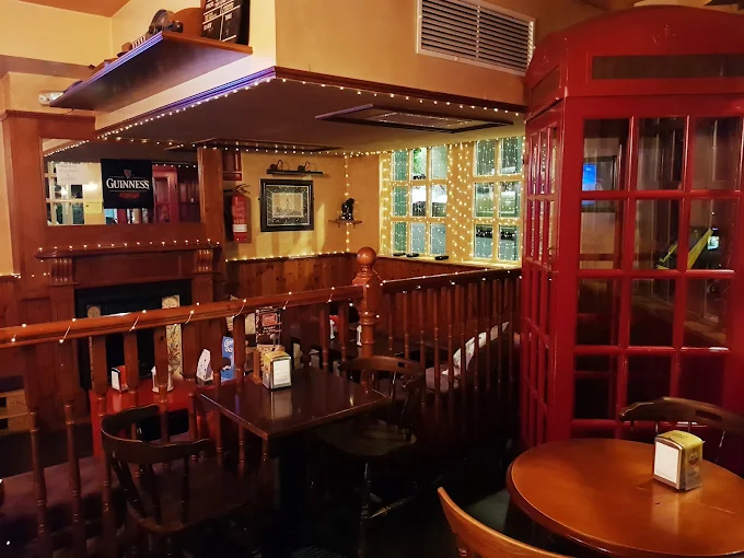 Interior de Big Ben Taberna Inglesa